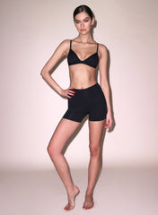 Seamless Stretch Shorts For Effortless Style
