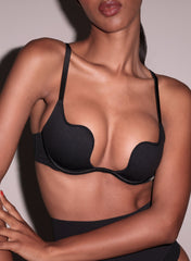 The Plunge Bra For Smooth Confidence