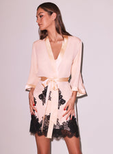 Lace Robe Silk Georgette Playful Fit