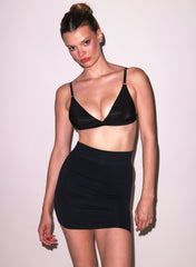 Seamless Slip Skirt Wardrobe Essential